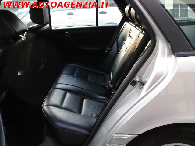 MERCEDES-BENZ C 220 usata 10