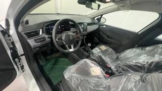 RENAULT Clio usata, con Autoradio