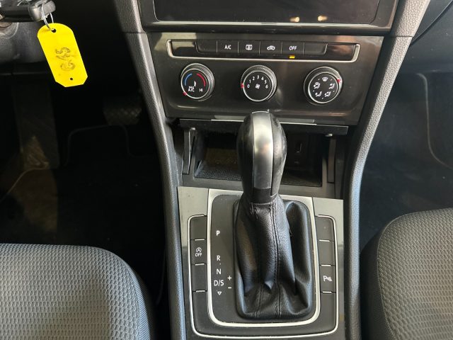 VOLKSWAGEN Golf usata, con Fari LED
