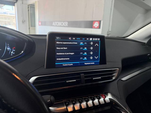 PEUGEOT 3008 usata, con Controllo automatico clima