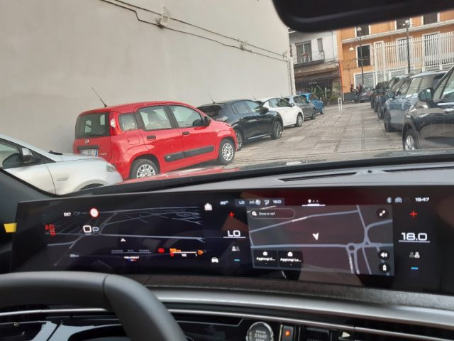 PEUGEOT 3008 usata, con Climatizzatore