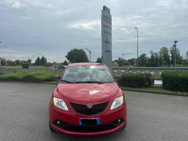 LANCIA Ypsilon usata, con Airbag