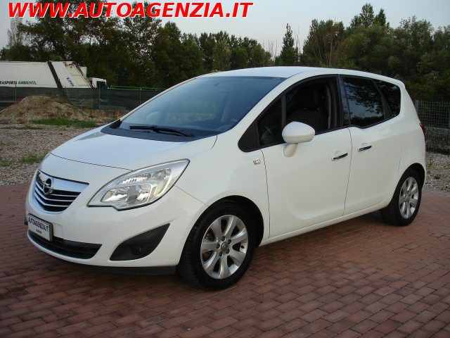 OPEL Meriva usata 0