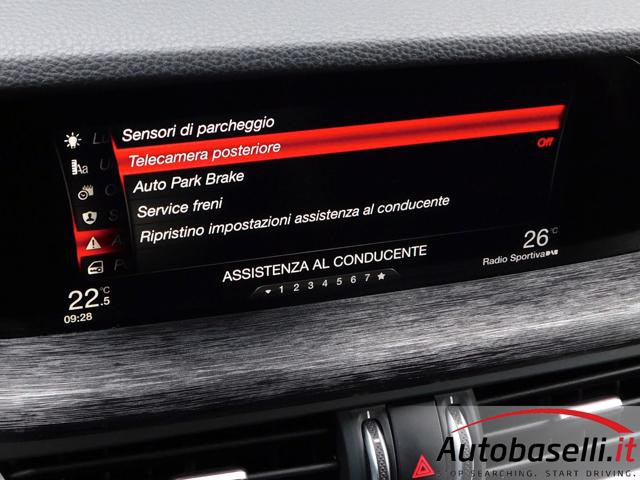 ALFA ROMEO Stelvio usata, con Riconoscimento dei segnali stradali
