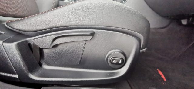 JAGUAR XE usata 59