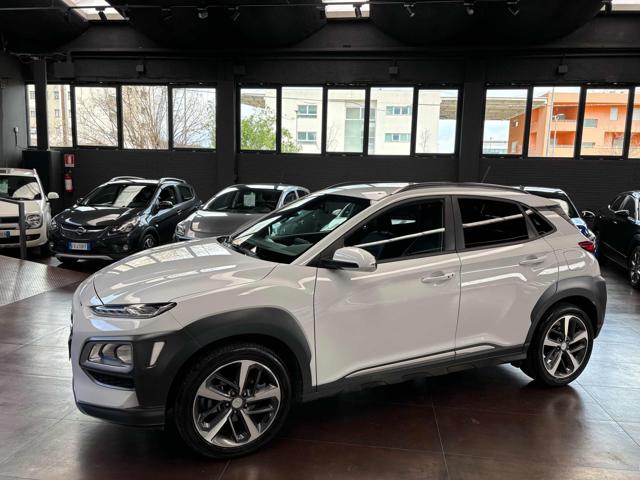 HYUNDAI Kona usata, con Airbag