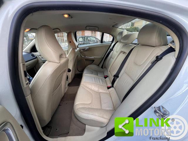 VOLVO S60 usata, con Sedile posteriore sdoppiato