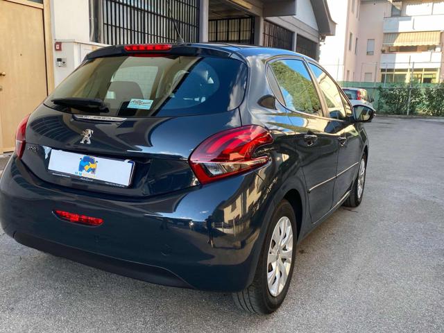PEUGEOT 208 usata 3