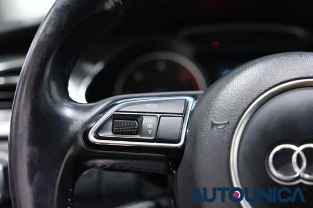 AUDI A4 usata, con Volante multifunzione