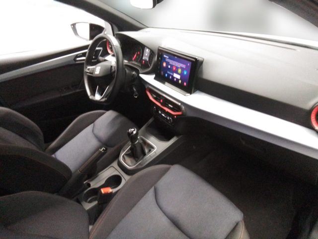 SEAT Ibiza usata, con Autoradio