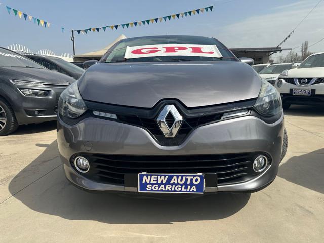 RENAULT Clio usata 27