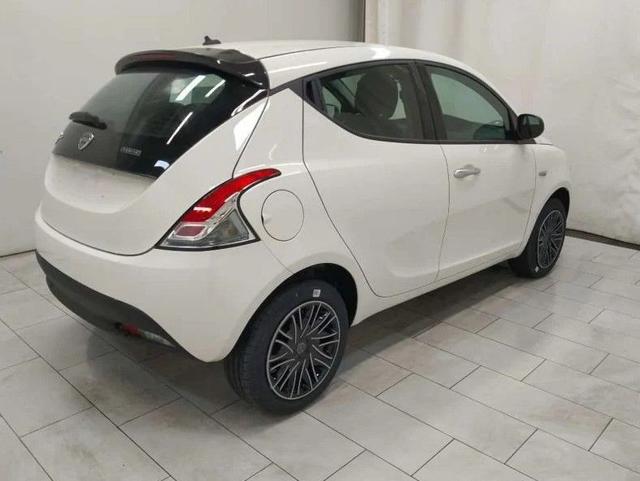 LANCIA Ypsilon usata, con Alzacristalli elettrici