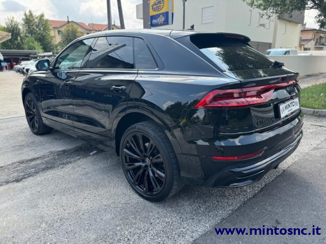 AUDI Q8 usata, con Airbag