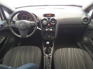 OPEL Corsa usata, con Climatizzatore