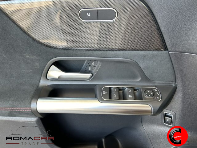 MERCEDES-BENZ GLA 180 usata, con Controllo automatico clima