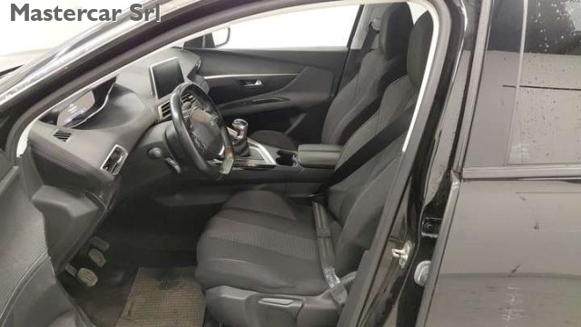 PEUGEOT 3008 usata, con Chiusura centralizzata