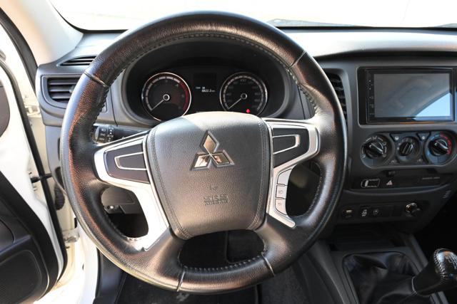 MITSUBISHI L200 usata, con Sistema di navigazione