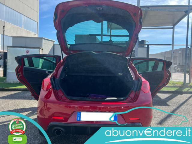 ALFA ROMEO Giulietta usata, con Volante in pelle