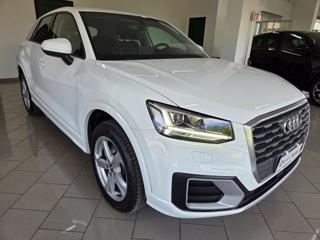 AUDI Q2 1.6 TDI Design  + LED & NAVI
