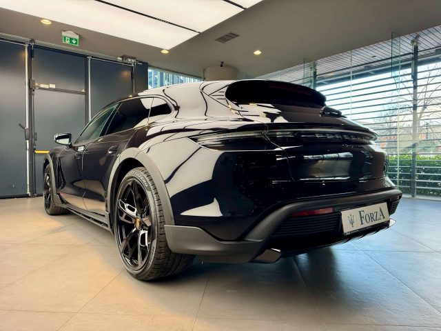 PORSCHE Taycan usata, con Autoradio