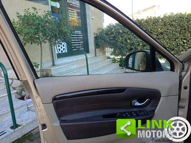 RENAULT Grand Scenic usata, con Alzacristalli elettrici