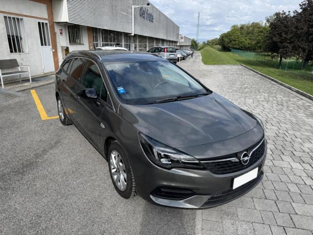 OPEL Astra usata, con Cerchi in lega