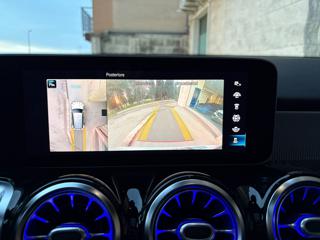 MERCEDES-BENZ GLB 200 usata, con Fari LED