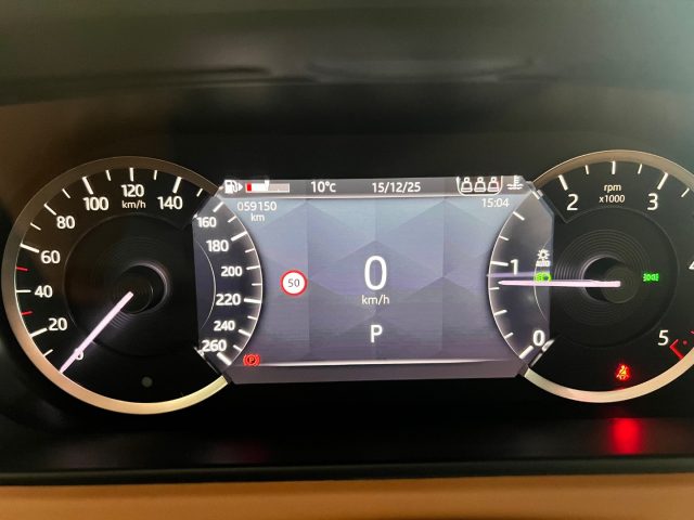 LAND ROVER Range Rover Velar usata, con Controllo trazione