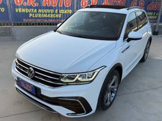 VOLKSWAGEN Tiguan usata, con Airbag laterali
