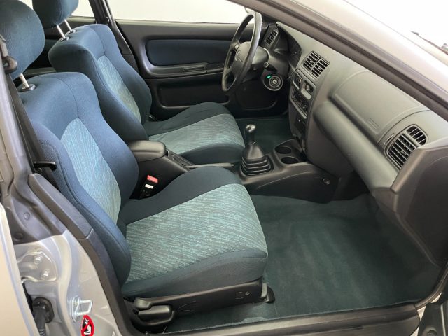 MAZDA 323 usata 29