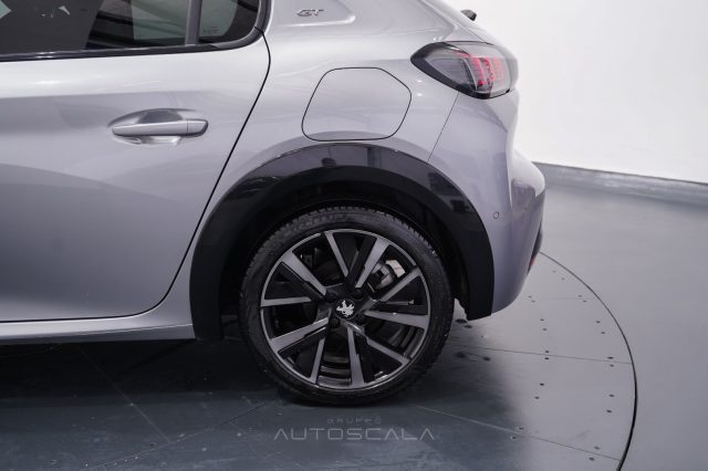 PEUGEOT 208 usata, con Bluetooth