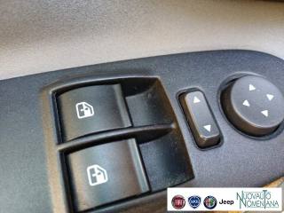 LANCIA Ypsilon usata, con USB