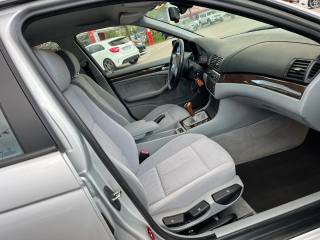 BMW 318 usata, con Servosterzo