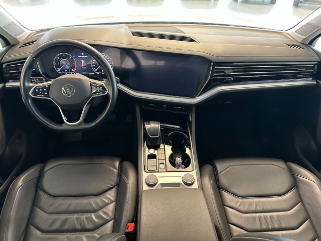 VOLKSWAGEN Touareg usata, con Cerchi in lega