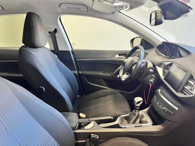 PEUGEOT 308 usata, con Climatizzatore