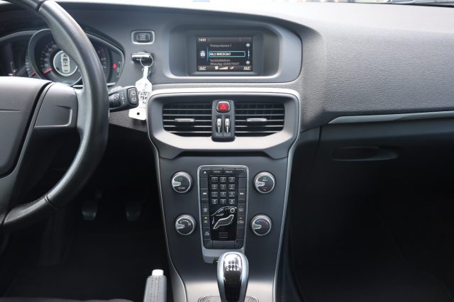 VOLVO V40 usata, con Volante multifunzione
