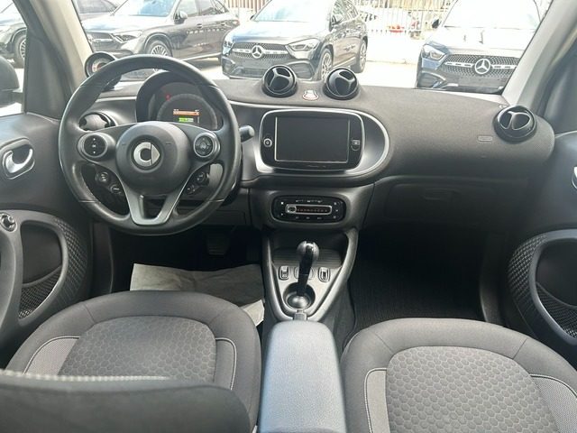SMART ForTwo usata, con Autoradio