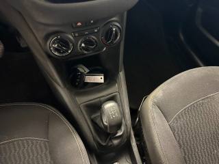 PEUGEOT 208 usata, con USB