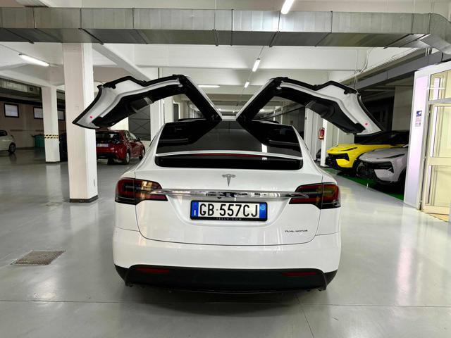 TESLA Model X usata, con Cerchi in lega