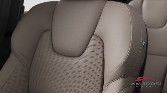 VOLVO XC90 usata 8