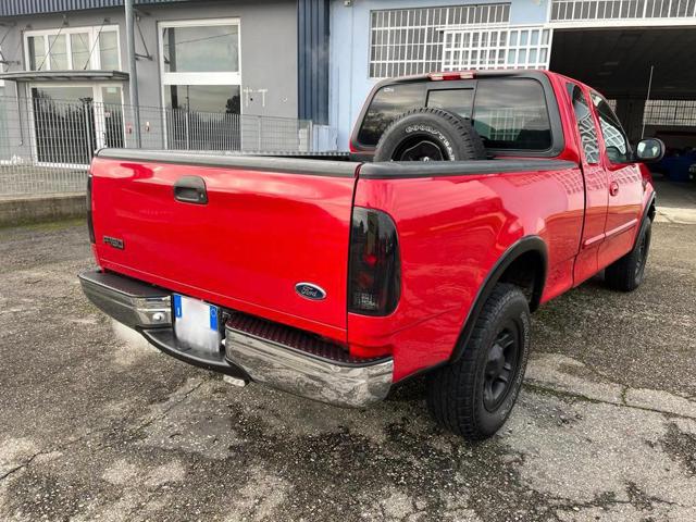 FORD F 150 usata, con Autoradio