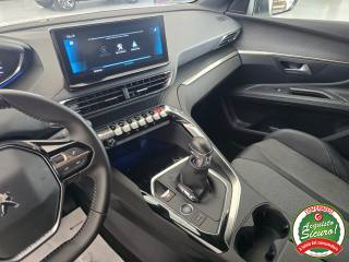 PEUGEOT 3008 usata, con Sistema di navigazione