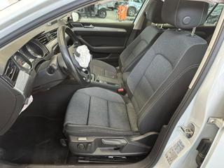 VOLKSWAGEN Passat Variant usata, con Controllo trazione