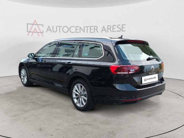 VOLKSWAGEN Passat Variant usata, con Alzacristalli elettrici