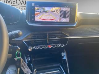 PEUGEOT 2008 usata, con Specchietti laterali elettrici