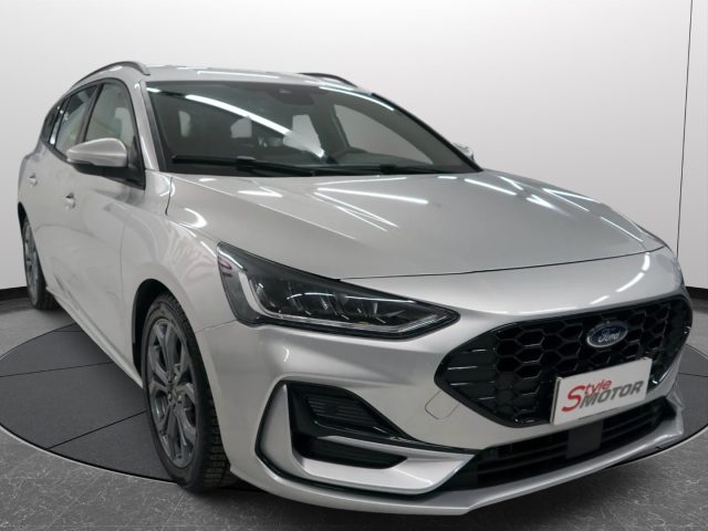 FORD Focus usata, con Specchietti laterali elettrici