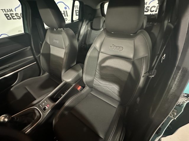 JEEP Avenger usata, con Autoradio