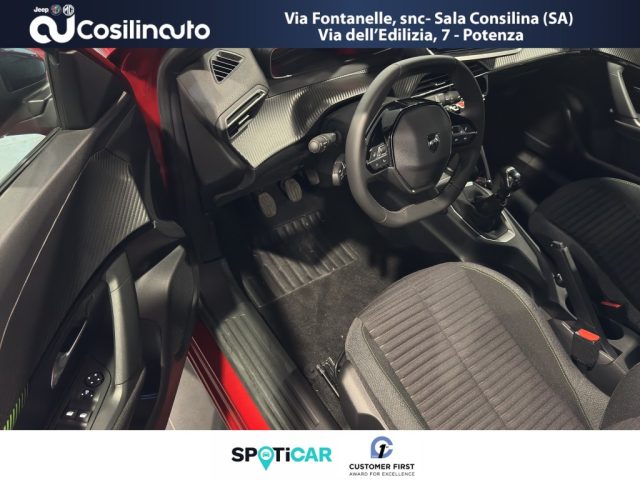 PEUGEOT 2008 usata, con Volante in pelle