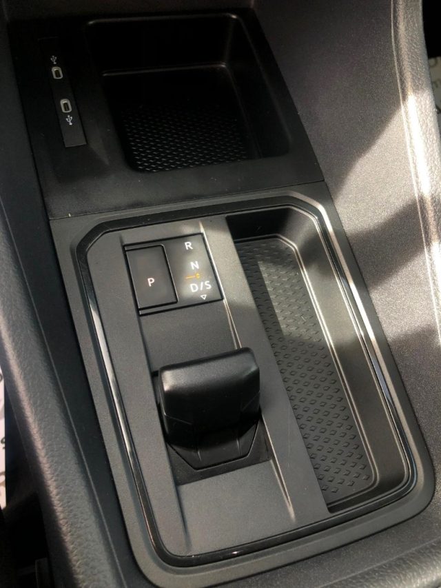 VOLKSWAGEN Caddy usata, con Fari LED