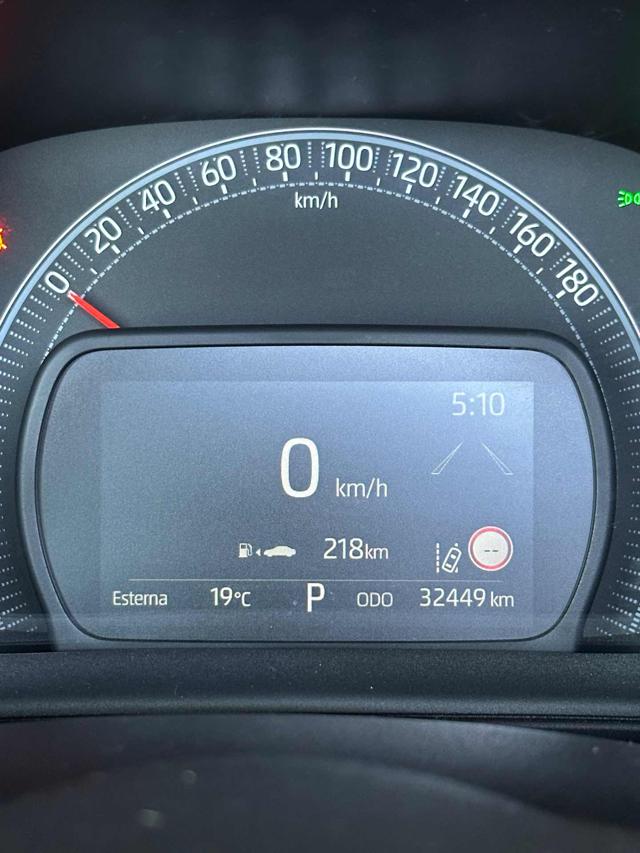 TOYOTA Aygo X usata, con ESP